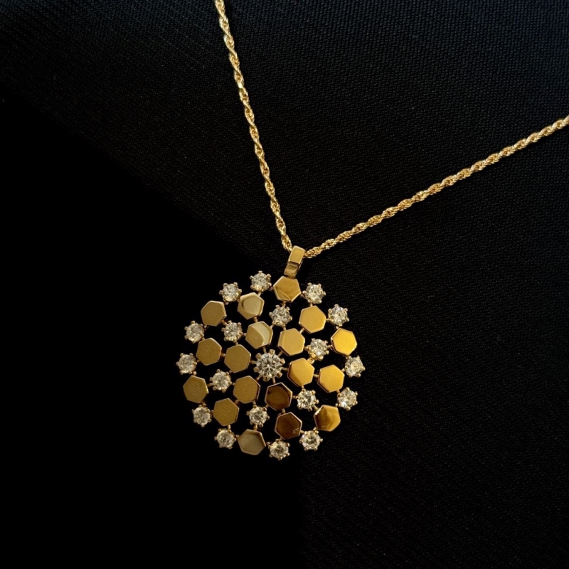 CHAUMET